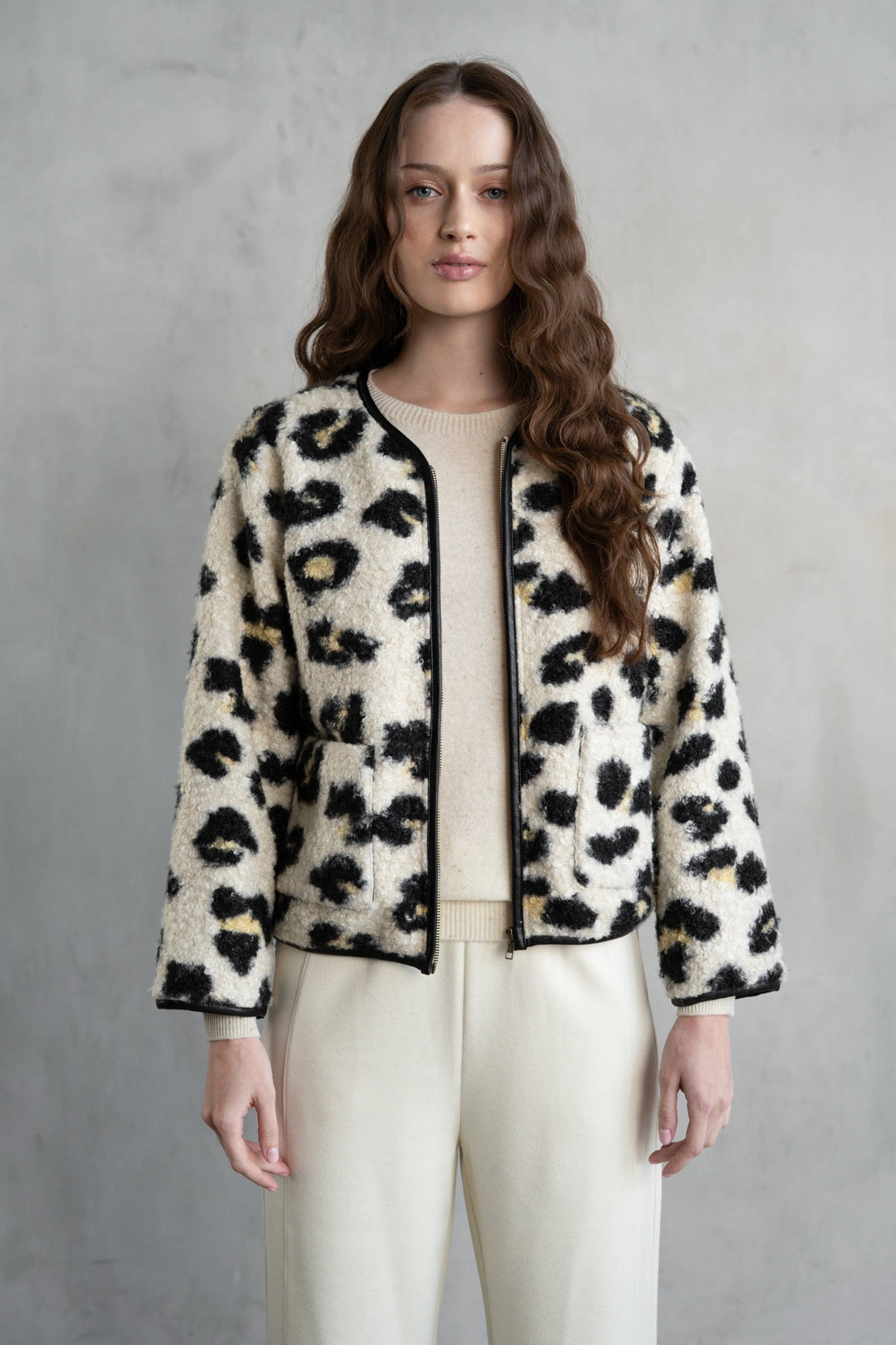 LEOPARD FAUX COLLARLESS JACKET